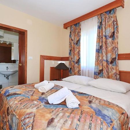 Villa Tade Debeljak Extérieur photo