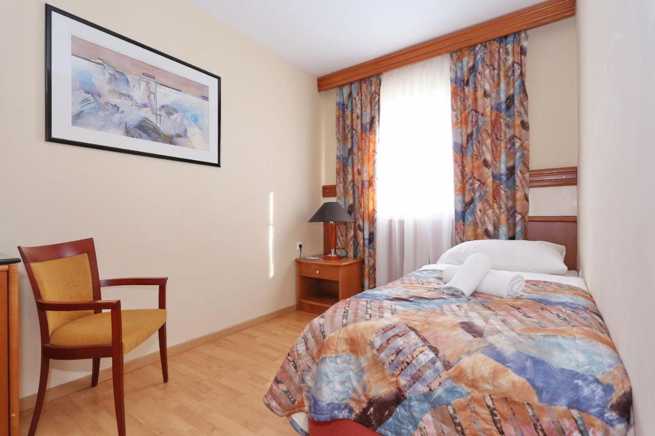 Villa Tade Debeljak Extérieur photo
