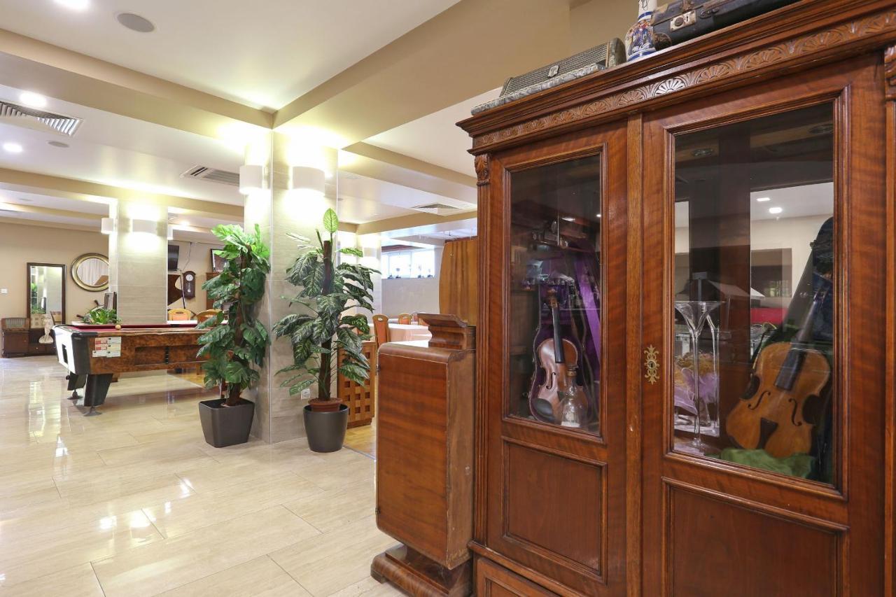 Villa Tade Debeljak Extérieur photo
